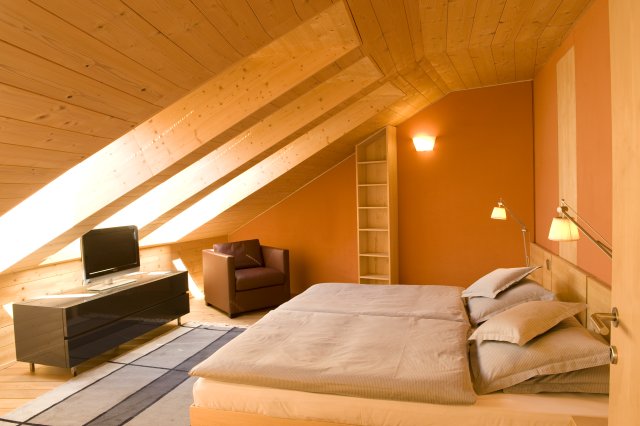 Turmsuite (1/3)