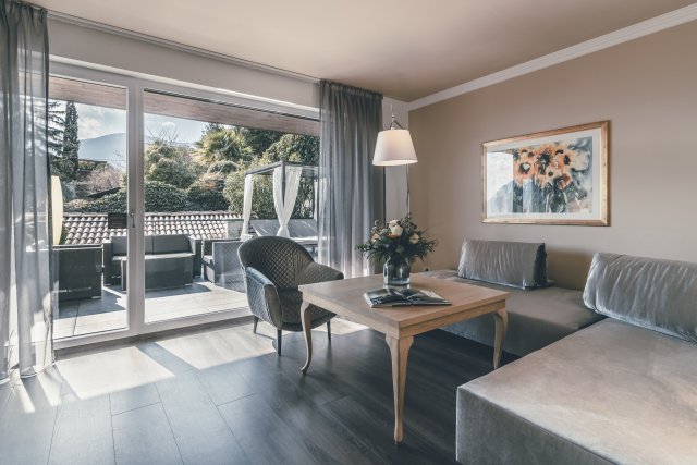 Seniorsuite (ca. 45 m²) (1/3)