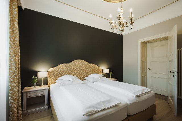 Doppelzimmer Superior (1/3)