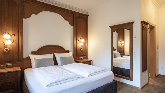 Doppelzimmer (1/3)