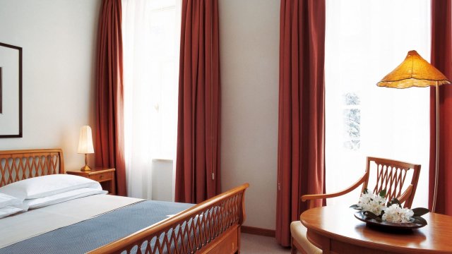 Doppelzimmer Standard (1/3)