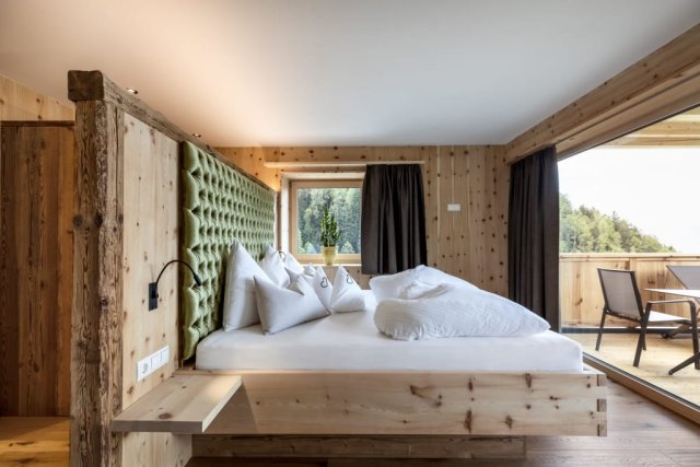 Pinus Luxus Lodge (1/3)