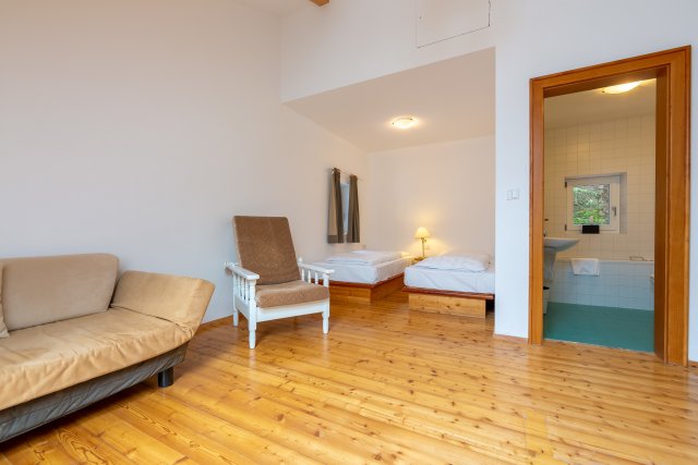 Villa Maria 602 (1/3)