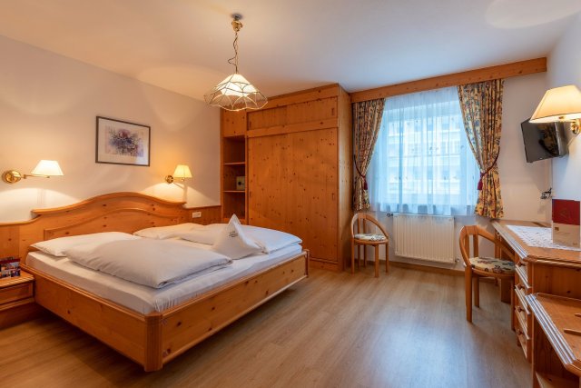 Doppelzimmer "URBAN" Dependance (1/2)