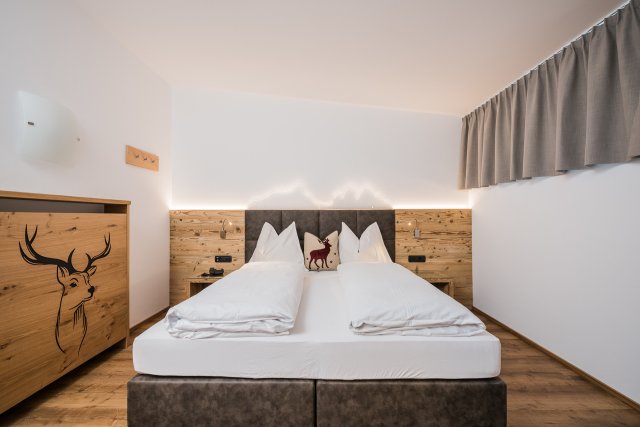 Mansardenzimmer Dolomit (1/3)