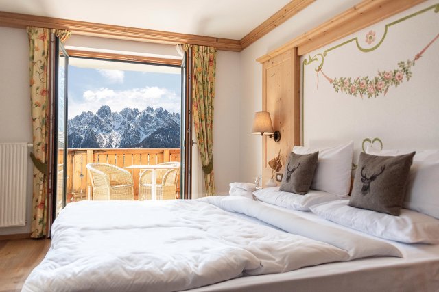 Doppelzimmer Dolomitenblick (1/3)