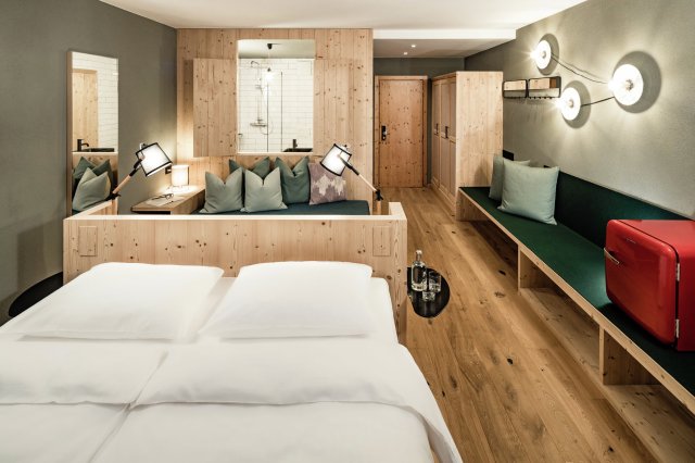 DOUBLE ROOM DELUXE VALLEY VIEW