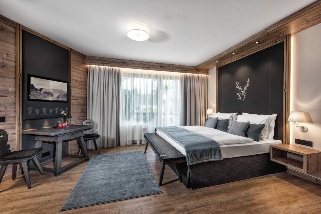 Doppelzimmer Montis Deluxe (1/3)