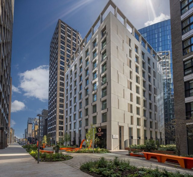 Clayton Hotel London (1/5)