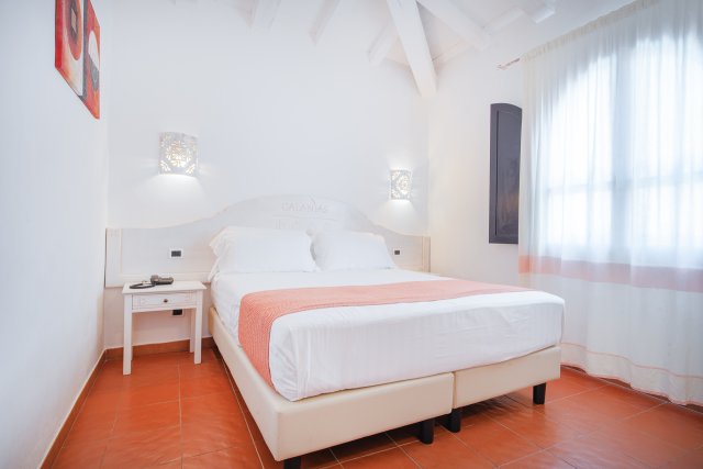 Doppelzimmer Standard Pool  (1/2)