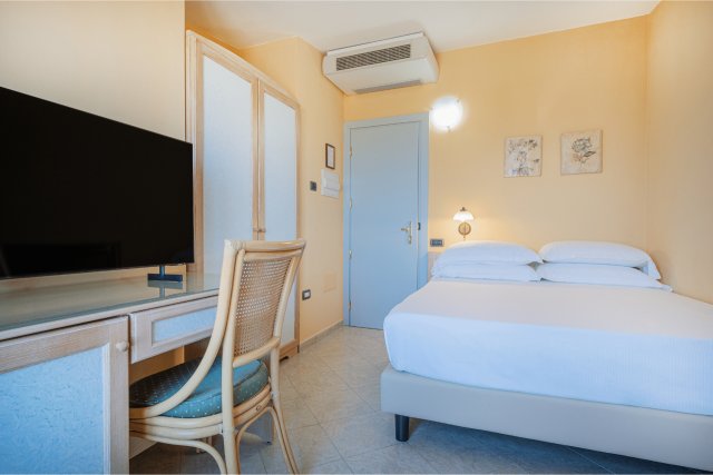 STANDARD SEA VIEW TYPE A