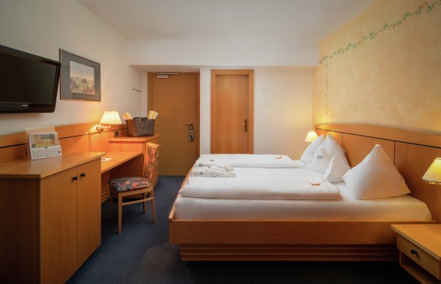 Doppelzimmer Classic (1/2)