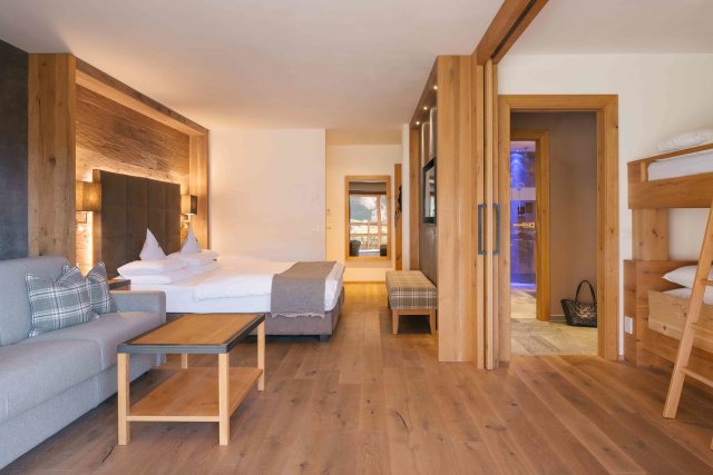 Familienzimmer Jungbrunn (1/3)