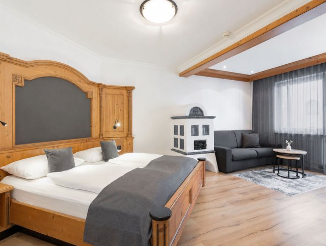 Double room Deluxe (1/3)